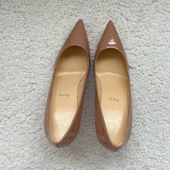 Christian Louboutin 'Kate' Pointed Toe Patent Leather Pump (39) - Picture 9 of 10